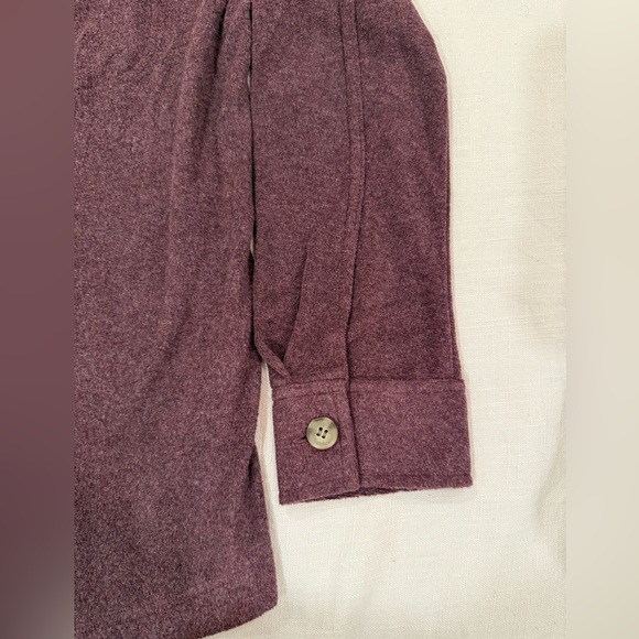 32 Degrees Women's Button Down Shirt - Burgundy - Picture 5 of 7